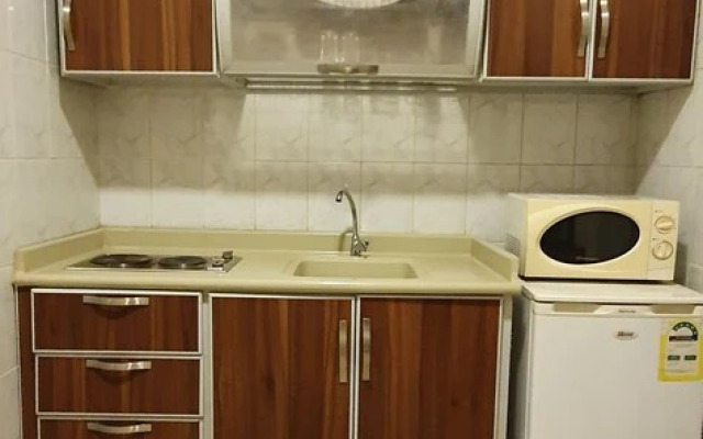 Saryet Al Hamra Hotel Apartments
