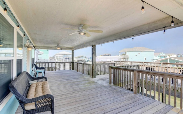 Stilted Galveston Vacation Home w/ Canal Views!