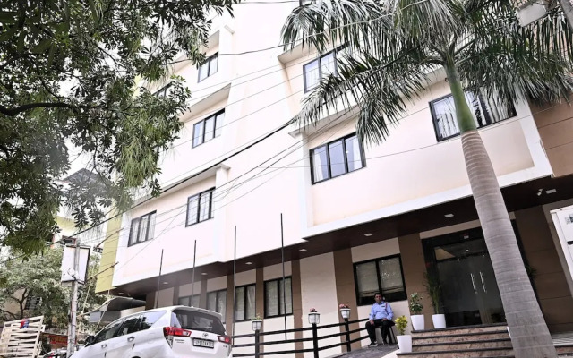 Naman Studio Hotel