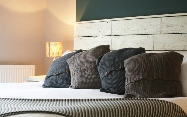 The Cliff House Hotel