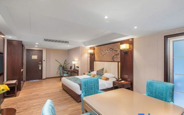 Yahou Light Luxury Hotel