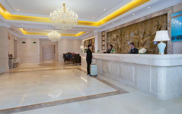 Vienna Hotel Jiangxi Jiujiang Gongqingcheng High-Speed Railway Station