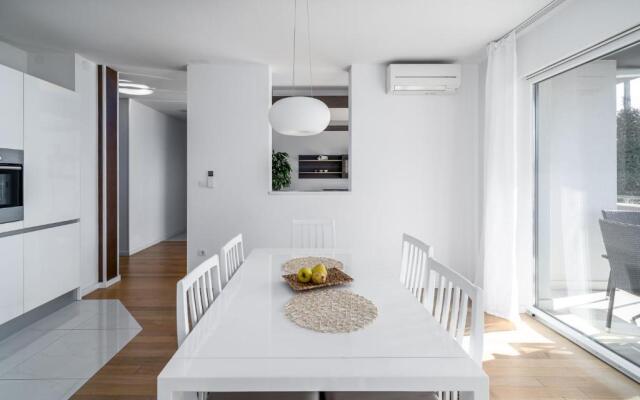 Luxury Villa Lucas with heated pool, whirlpool, sauna, 14 pax