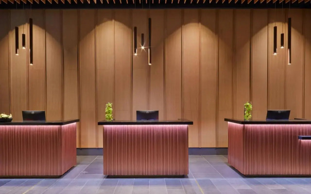 Renaissance Honolulu Hotel & Spa