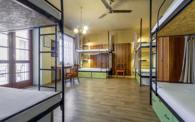 Hostel Little Quarter