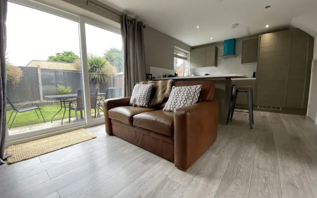 Comfortable Modern 1bed House 5 Mins From Centre