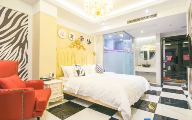 Orange Collection Hotel (Tianjin Water Park)