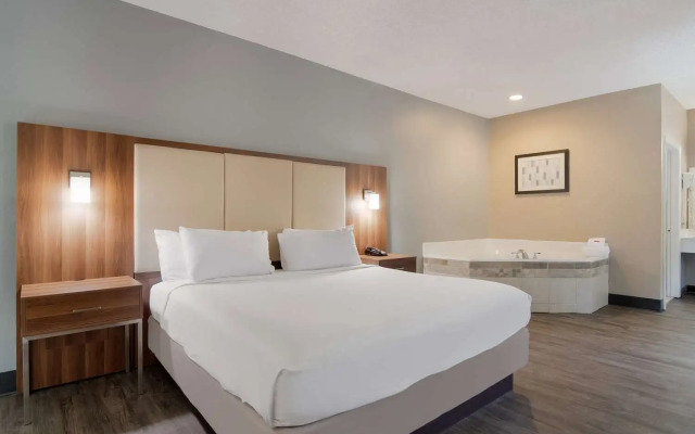 SureStay Hotel by Best Western Helen Downtown