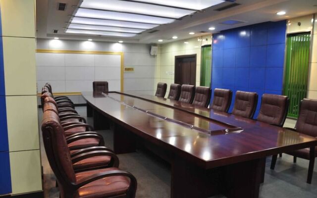 Taiyuan YueJia Hotel