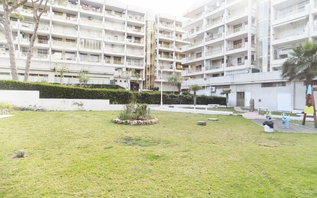 Apartsalou Lea