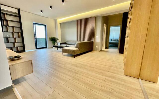 Luxury apartment, private parking,7