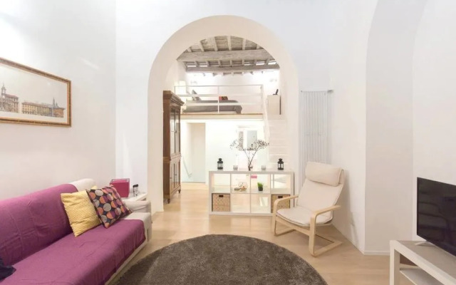 Travel & Stay - Parione