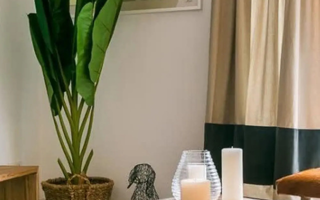 Santo Domingo I 1 Bedroom Apartment in Gran Via