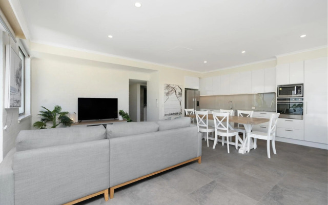 Noosa International Resort