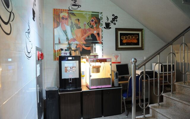 S Motel