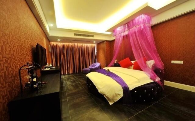 Chongqing Answer To Riddle Theme Hotel