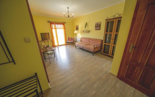 Villa El Camino