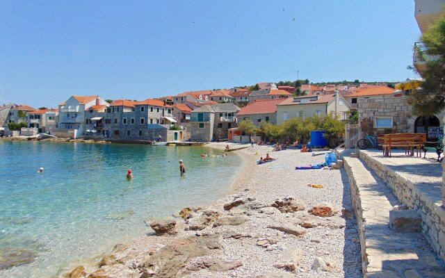Fran - 20m From the sea - A1