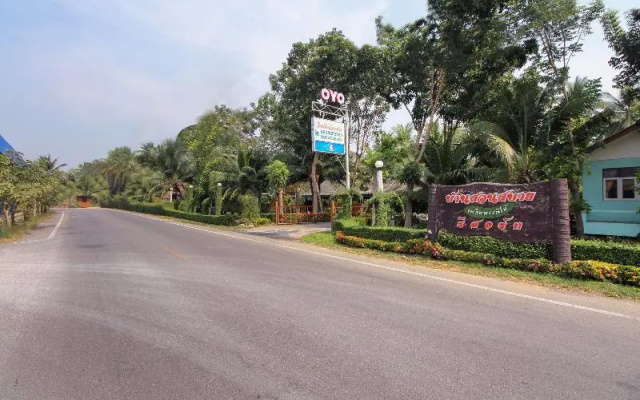 OYO 606 Baan Suansabai Pleanpanmai Resort Amphawa