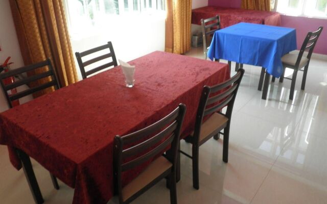 Azoush Tourist Guesthouse