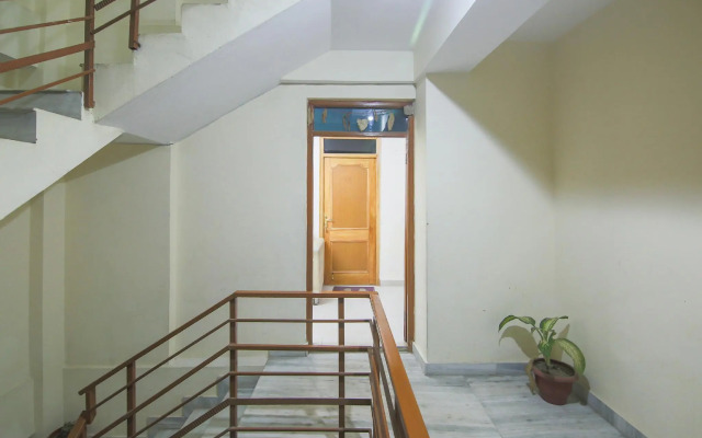 OYO 14212 Tanwar Regency