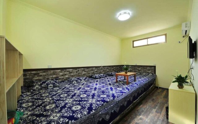 Go Your Own Way Hostel