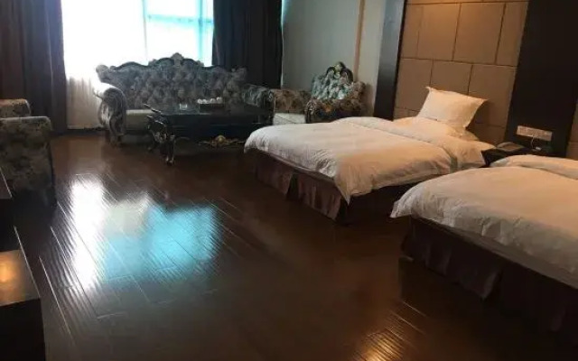 Huaxia Hotel