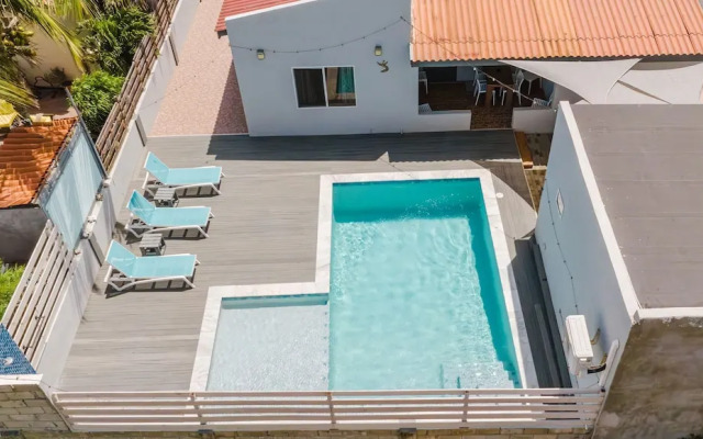 New Listing - Noord Villa With Private Pool