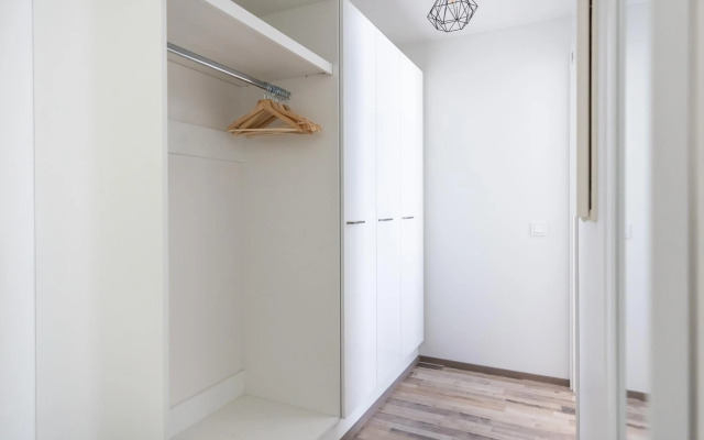 Arctic Starry City Suite