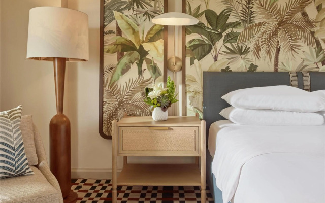 Hyatt Centric Delfina Santa Monica