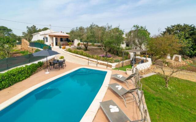 Casa Dina