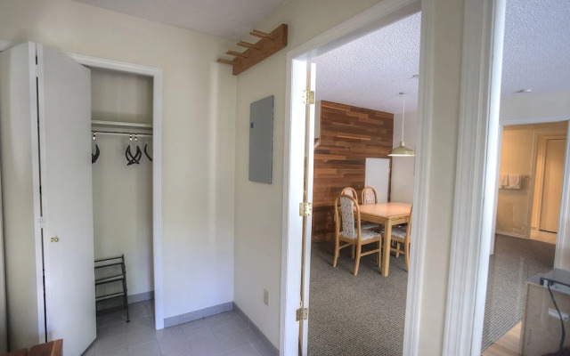 Villas Foxglove by ResortQuest Whistler