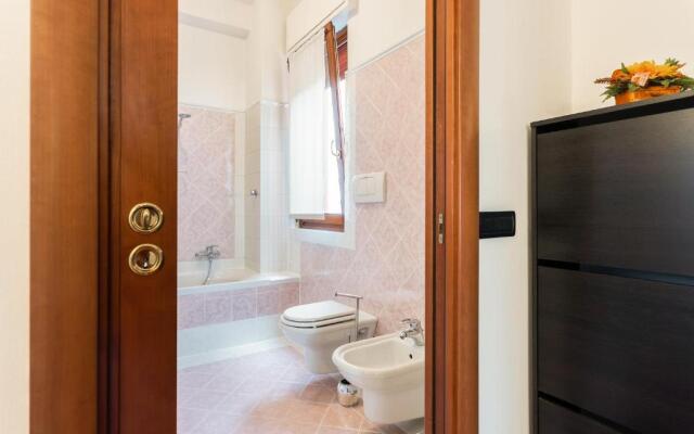 MyHomeInComo - Santa Chiara Apartment