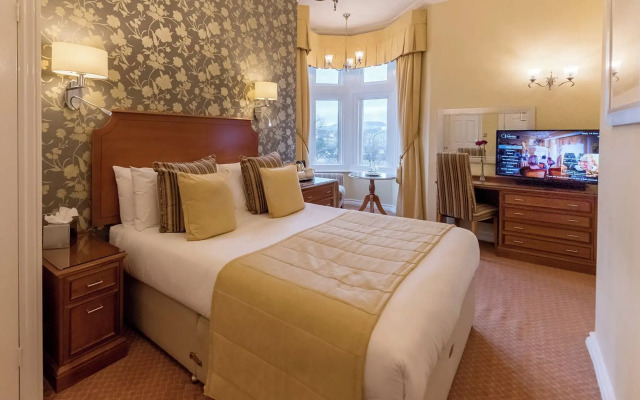 The Victoria Hotel & Source Spa