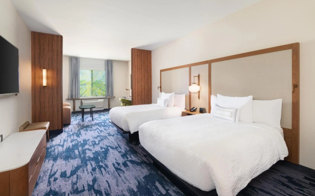 Fairfield Inn & Suites by Marriott Lexington East/I-75