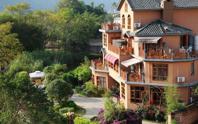 Yangshuo Coco Garden Hotel