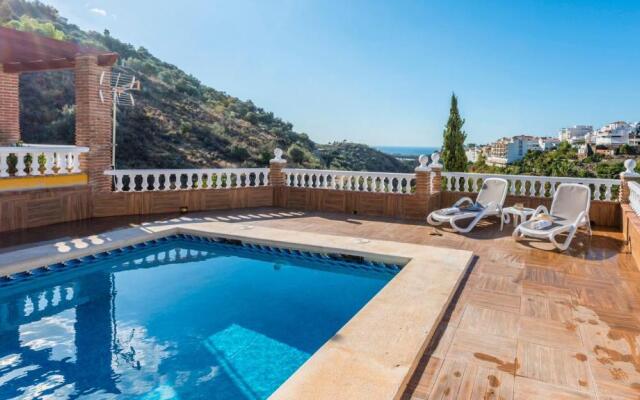 Villa Raquel Torrox by Ruralidays