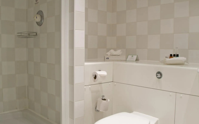 Holiday Inn Guildford by IHG