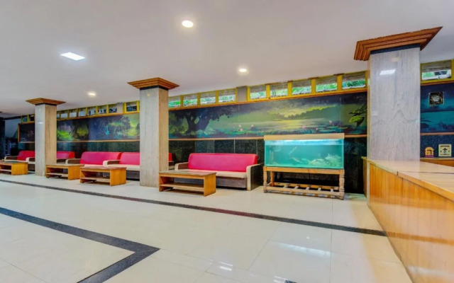 OYO 1327 Inchara Hotel