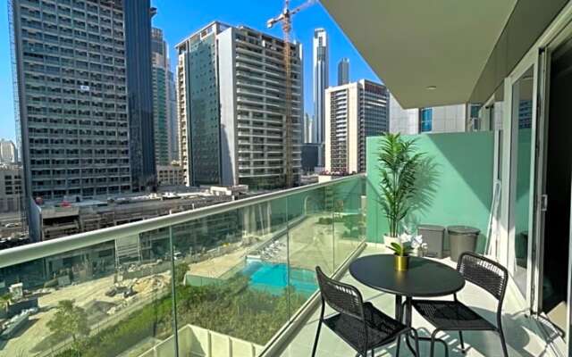 Reva Aparthotel next Burj Khalifa