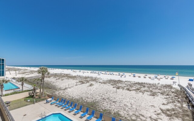 Phoenix All Suites West by Brett Robinson