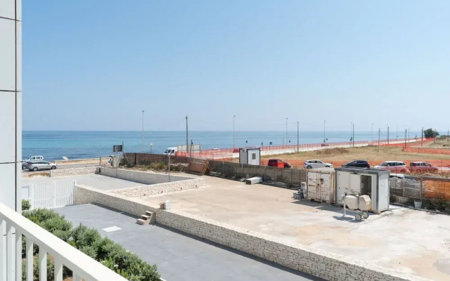 Lolita s Beachfront Loft