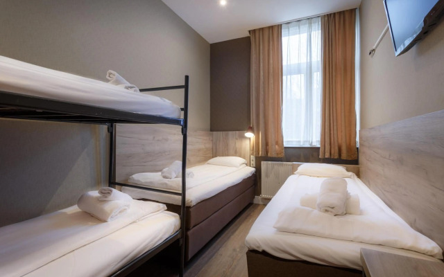 Amsterdam Downtown Hotel