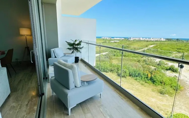 NEW 1BR apt in Exclusive Tower in Cap Cana
