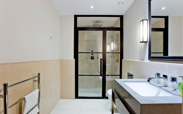 2-bed Deluxe Apt 104