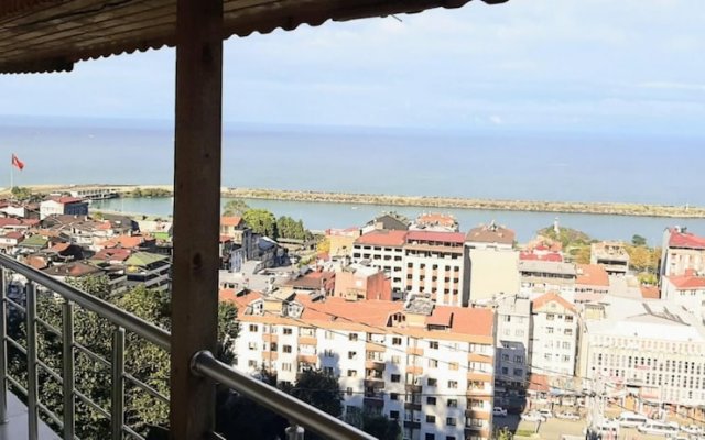Lovely Flat Near Sea With Balcony in Cayeli