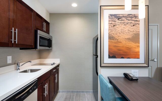 Homewood Suites by Hilton Fayetteville