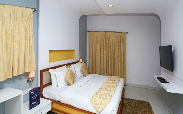 OYO 6315 Golden Leaf Resort