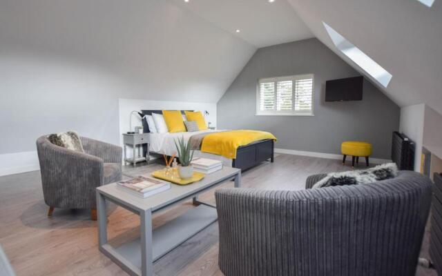 New Luxury 1-bed House nr Bicester Village