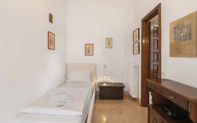 Villa Schlosser Lake Front & Private Pool